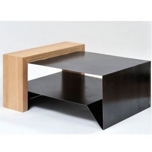 ATELIER MOBIBOIS - table basse en métal et bois konnect - Table Basse Forme Originale
