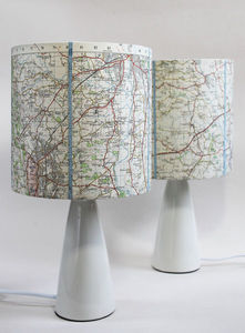 Sarah Walker Artshades - map shade - Lampe À Poser