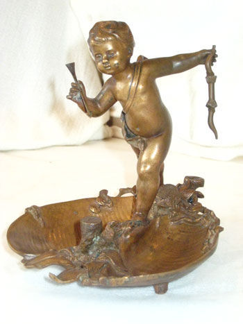 AUX MAINS DE BRONZE - Vide-poche-AUX MAINS DE BRONZE-Cupidon en bronze