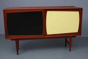 GALERIE REINOLD -  - Sideboard With Pull Out Shelf