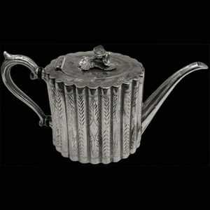 Atelier Porcelaine -  - Teapot