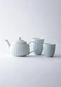 TSUBAME CHAMBER OF COMMERCE AND INDUSTRY -  - Teapot