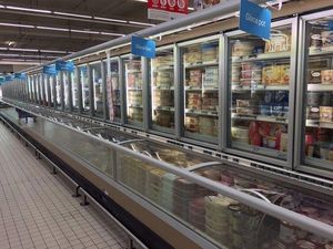 GLASSOLUTIONS France - ever clear - Refrigerated Display