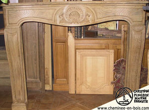 Christian Pingeon / Art Tradition Antiques -  - Fireplace Mantel
