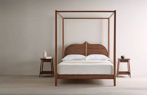 PINCH - christo - Double Canopy Bed