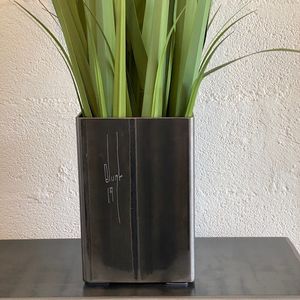 BLUNT FURNITURE -  - Plant Pot Cover