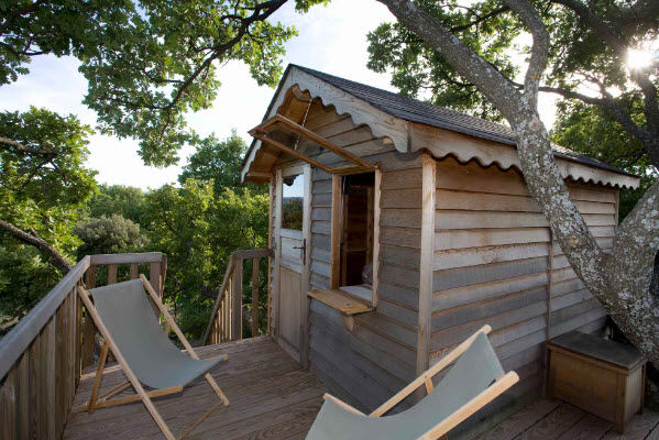 La Cabane Perchee - Treehouse-La Cabane Perchee-cabane et le petit chêne