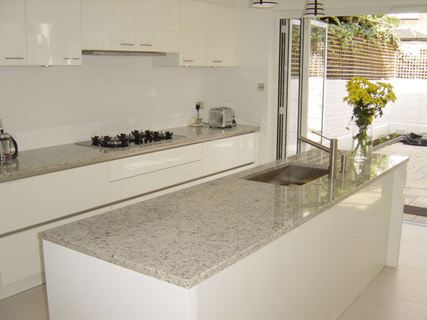 Marble City - Kitchen worktop-Marble City-White topaziogranite kitchen