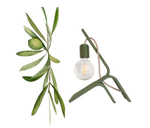 ATELIER2MAIN - olive - Tischlampen