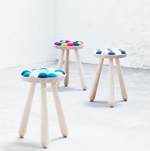 AVEVA-DESIGN - wow stool-- - Taburete