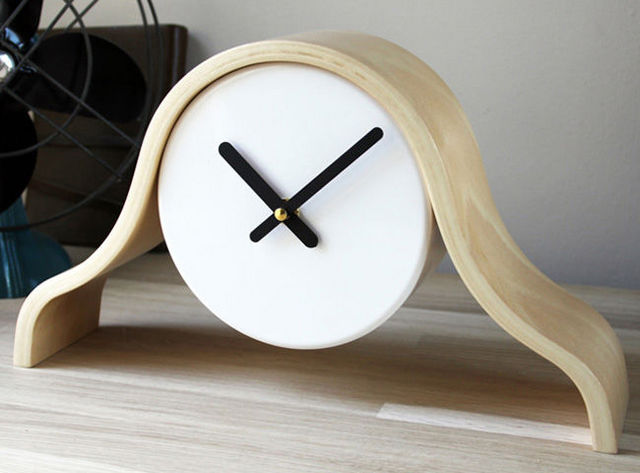 Thelermont Hupton - Reloj de apoyo-Thelermont Hupton-Really simple clock